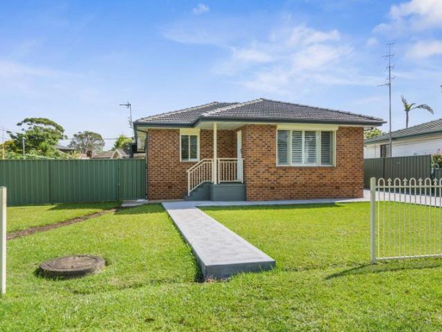 Charming Two Bedroom Home in a Convenient Location
