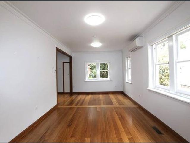 Charming Two Bedroom Home in a Box Hill High School Zone