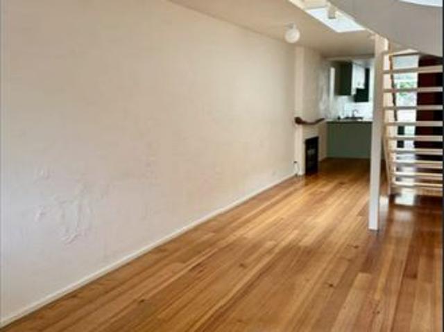Charming Two Bedroom Home in the Heart of Abbotsford