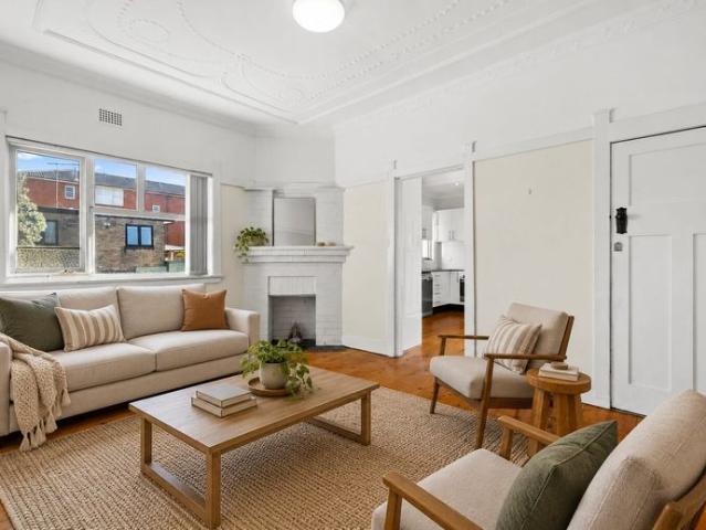 Charming Two Bedroom Home in the Heart of Leichhardt