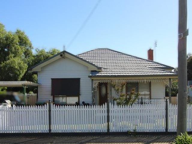 Charming Two Bedroom Home in the Heart of St Arnaud