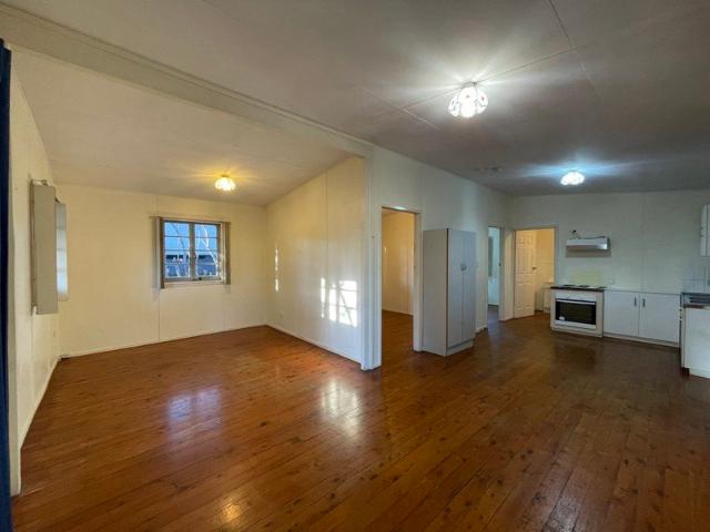 Charming Two Bedroom Home with Air Conditioning