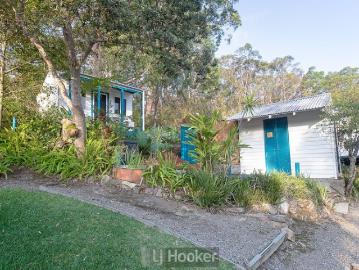 Cockle Creek, Newcastle - Parking, Equipped kitchen