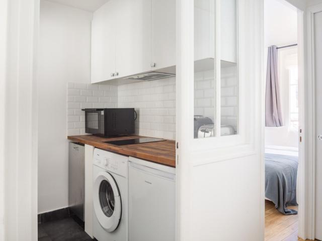 Charming Two Bedroom Oasis in Paris