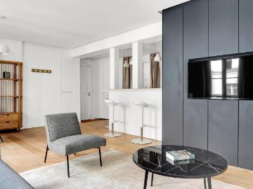 Charming Two Bedroom Retreat in Saint Germain, Paris Amsterdam Apartments for Rent
