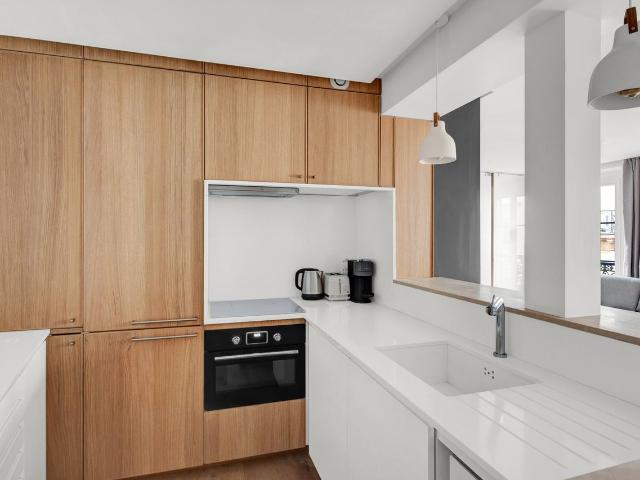 Charming Two Bedroom Retreat in Saint Germain, Paris Amsterdam Apartments for Rent