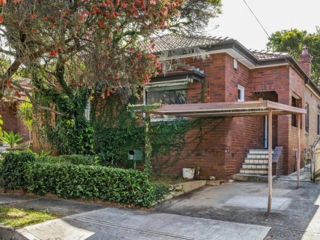 Charming Two Bedroom Semi in a Quiet Marrickville Setting