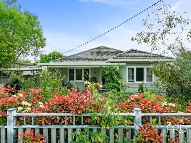 Charming Turvey Park Home