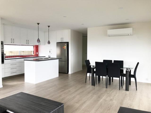 Charming Unit on Penna Beach Street, Midway Point Fully Furnished