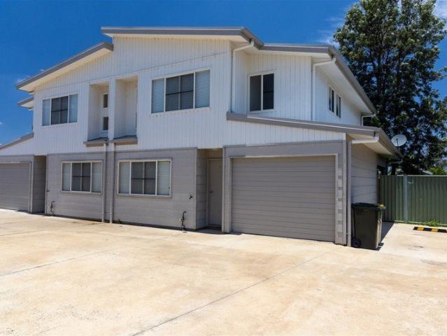 Charming Unit for Rent in the Heart of Miles Perfect for Comfortable Country Living!