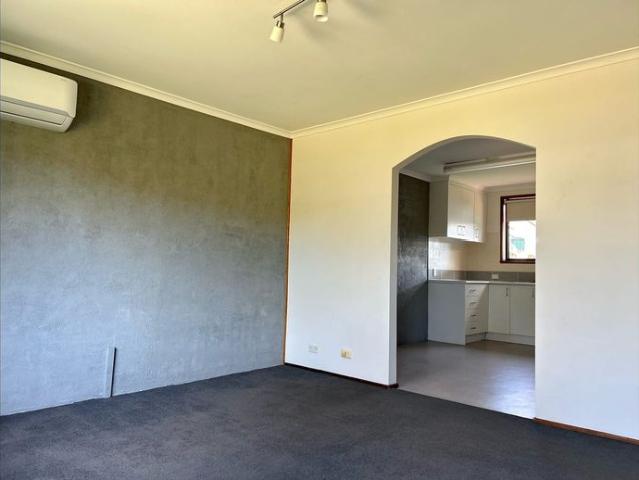 Charming Unit in a desirable Location