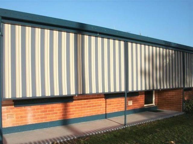 CHARMING UNIT IN HEART OF TOWNSVILLE PIMLICO!