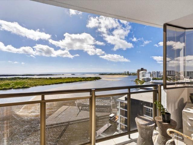 Charming Unit in the Heart of Maroochydore