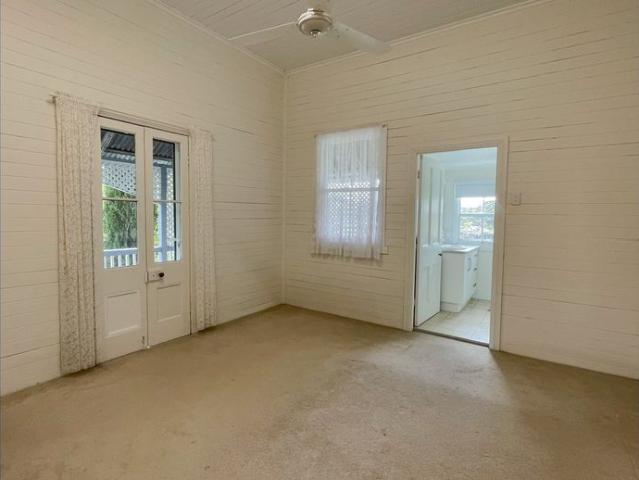 CHARMING UPPER ORARA COTTAGE