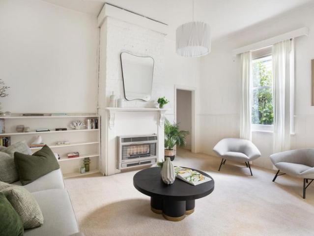 Charming Victorian Cottage in a Sought After Hawthorn Setting