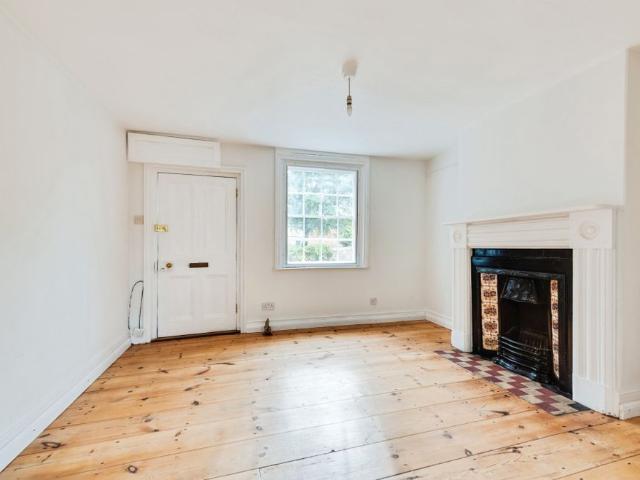 Charming Victorian Cottage in Prime Wantage Location