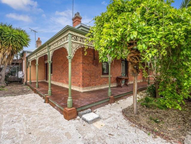Charming Victorian Home in ever popular Geelong West
