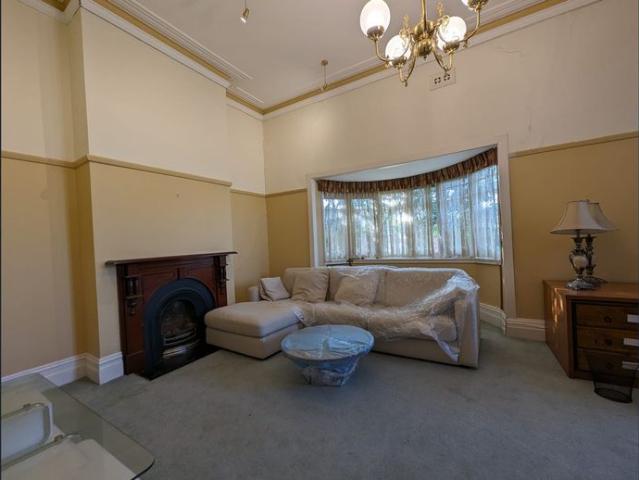 Charming Victorian Style Home in a Prime Malvern East Location