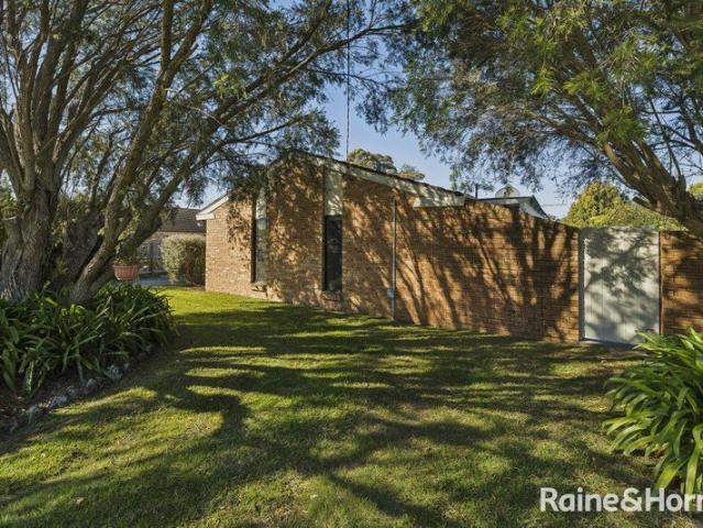 Charming Villa in the Heart of Berry