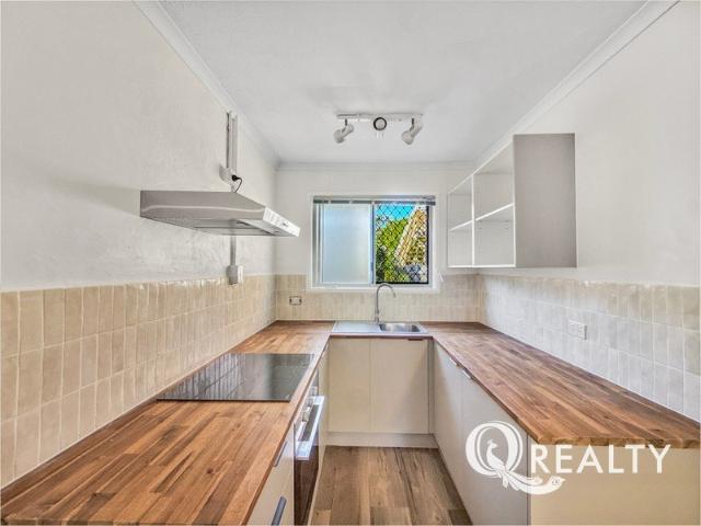 Charming villa in fantastic location!