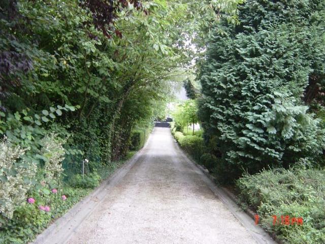 CHARMING VILLA RHODE ST GENESE