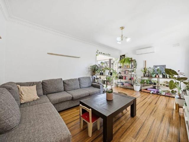 Charming Weatherboard!