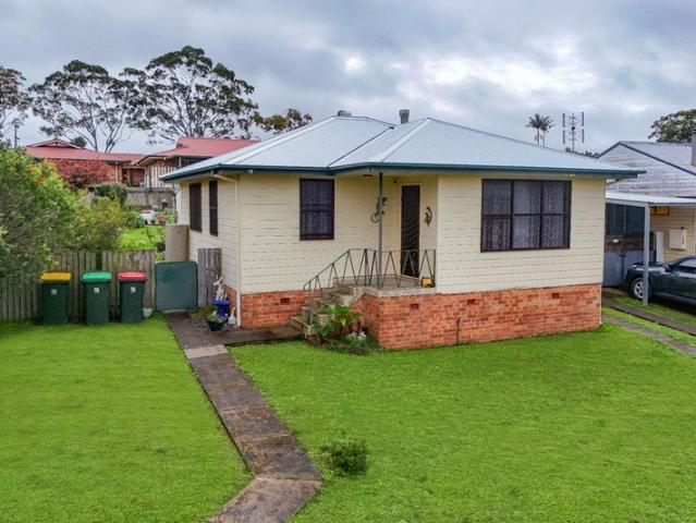 Charming Weatherboard Home with Strong Investment Appeal!
