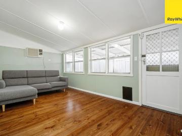 Charming Weatherboard Home in the Heart of Bacchus Marsh