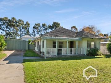 Charming Weatherboard Home in a Convenient Bendigo Location