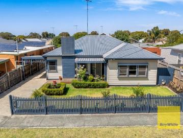 Charming Weatherboard with Space, Style & Lifestyle Appeal