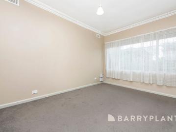 Charming Yarraville Home in a Prime Location
