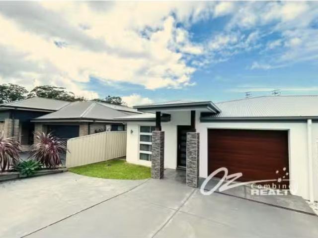 Charming A/111 Anson Street, St Georges Basin Townhouse for re.