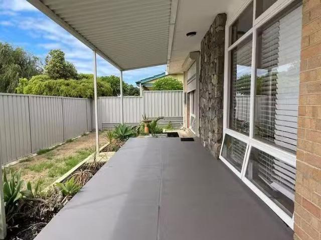 Nice A/145 Safety Bay Road, Shoalwater, WA 6169