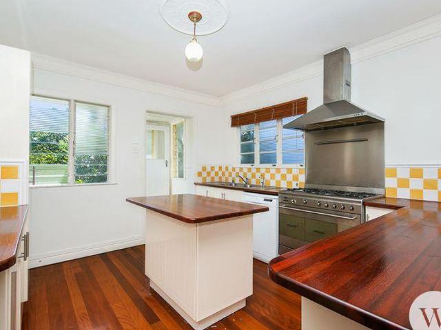Charming Air Conditioned Queenslander