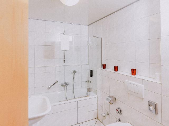 Charming, amazing suite in nice area