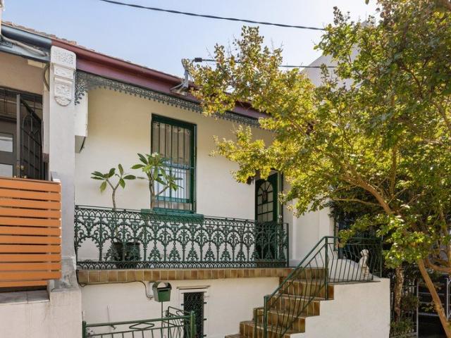 Charming Annandale Terrace with Modern Convenience Appeal