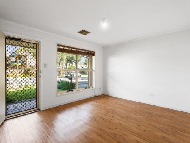 Charming and Convenient Living in Mitchell Park