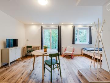 Charming and Bright Furnished 1 Room Apartment in Berlin, Charlottenburg