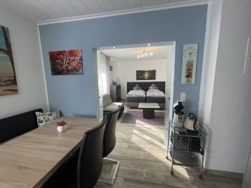 Charming and Modern in Leverkusen, video online – euhabitat