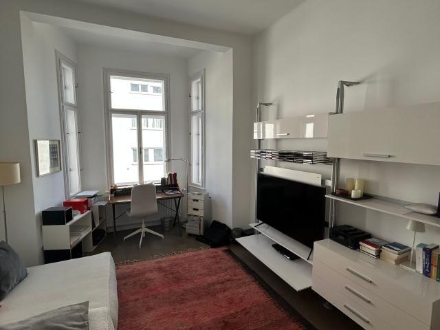 Charming and spacious apartment on the outer Wienzeile, Vienna Amsterdam Apartments for Rent