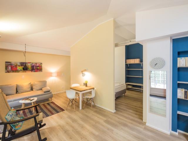Charming and perfect suite in Dresden, Dresden Amsterdam Apartments for Rent