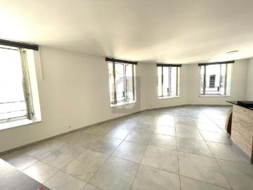 CHARMING AND PRACTICAL, A TWO STEP WALK FROM EVERYTHING