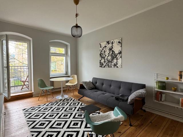Charming and quiet flat with balcony in Berlin, Friedrichshain, Berlin Amsterdam Apartments for Rent