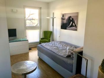 Charming and quiet suite in München