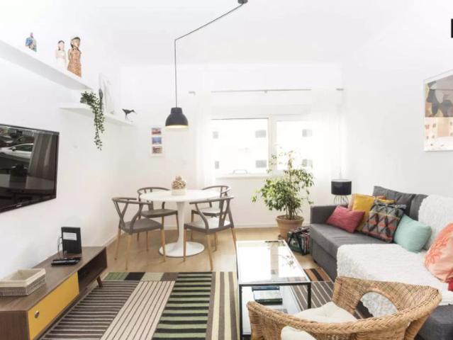 Charming and well equipped 2 bedroom apartment to rent in sunny Cascais
