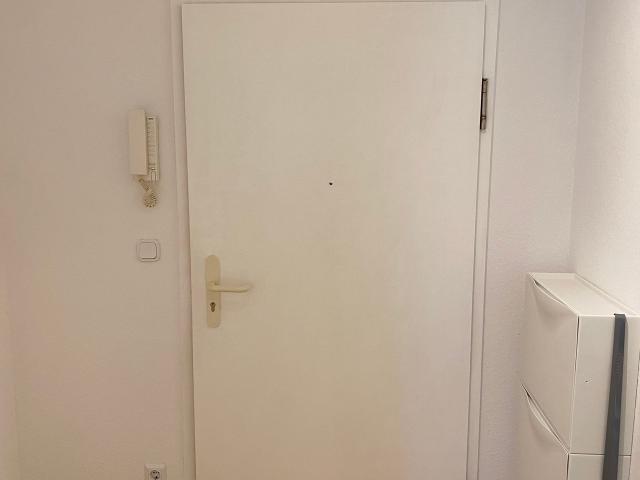 Charming and well maintained furnished 1.5 rooms apartment with separate kitchen, terrace, garage and internet in Wiesbaden Southeast, Wiesbaden Amsterdam Apartments for Rent