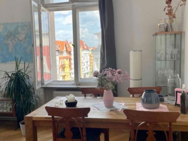 Charming apartment in one of Berlins nicest neigborhoods!, Berlin Amsterdam Apartments for Rent
