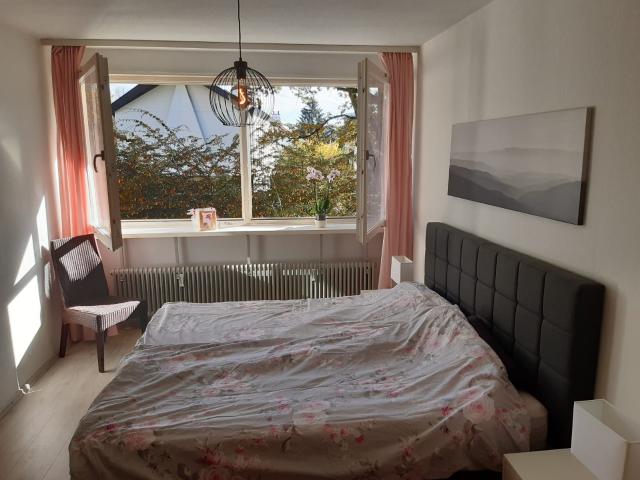Charming apartment in Stuttgart Sillenbuch with access to park