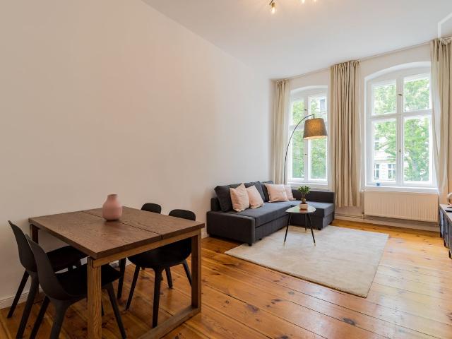 Charming Apartment in the Heart of Prenzlauer Berg, Berlin Amsterdam Apartments for Rent