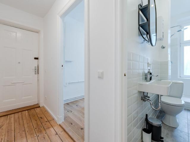 Charming Apartment in the Heart of Schillerkietz Neukölln, Berlin Amsterdam Apartments for Rent